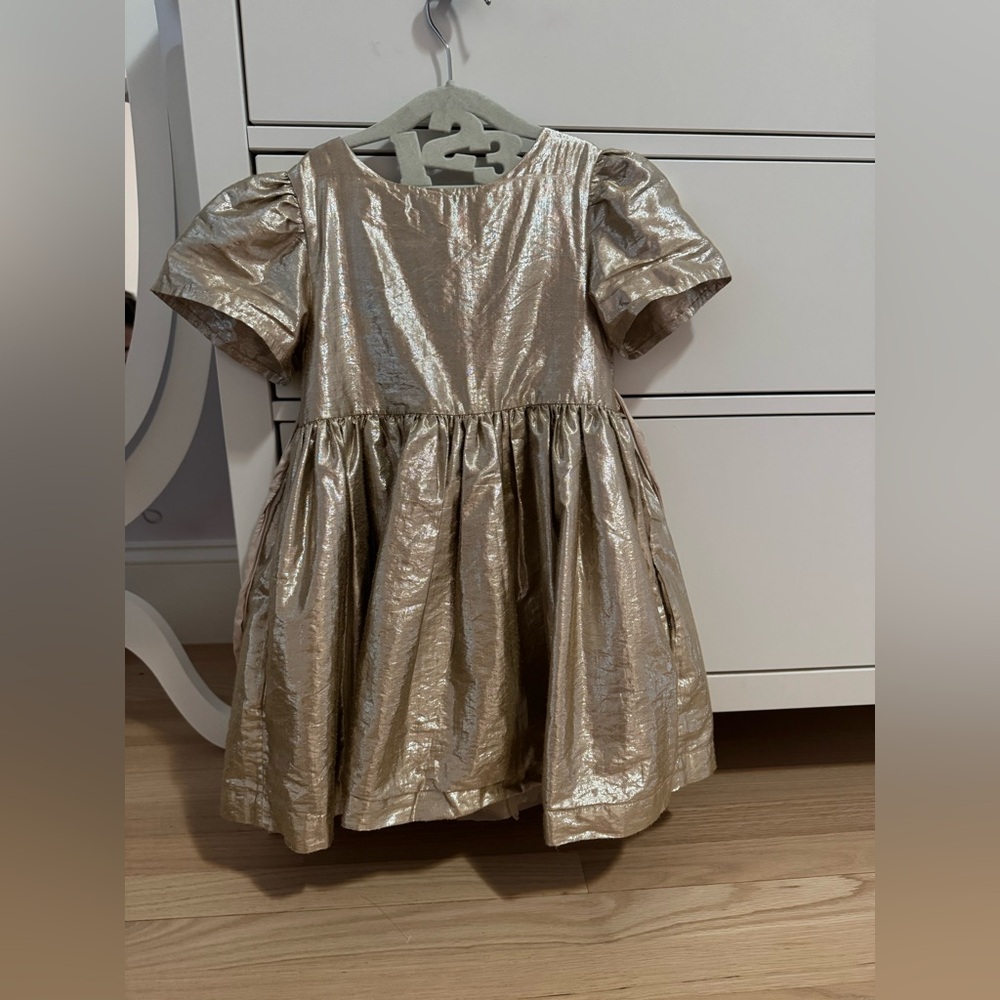 Girls Mini Boden Gold Dress size 5/6. Great conditin